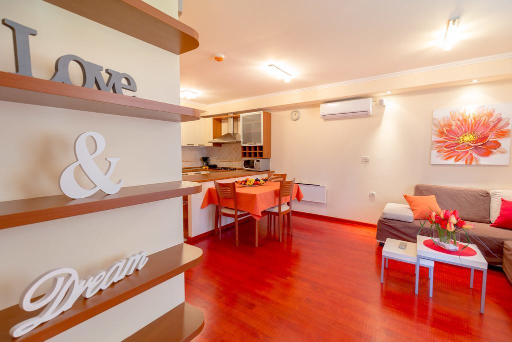 Leona&Borna's Central Lapad Suites Dubrovnik Exterior foto