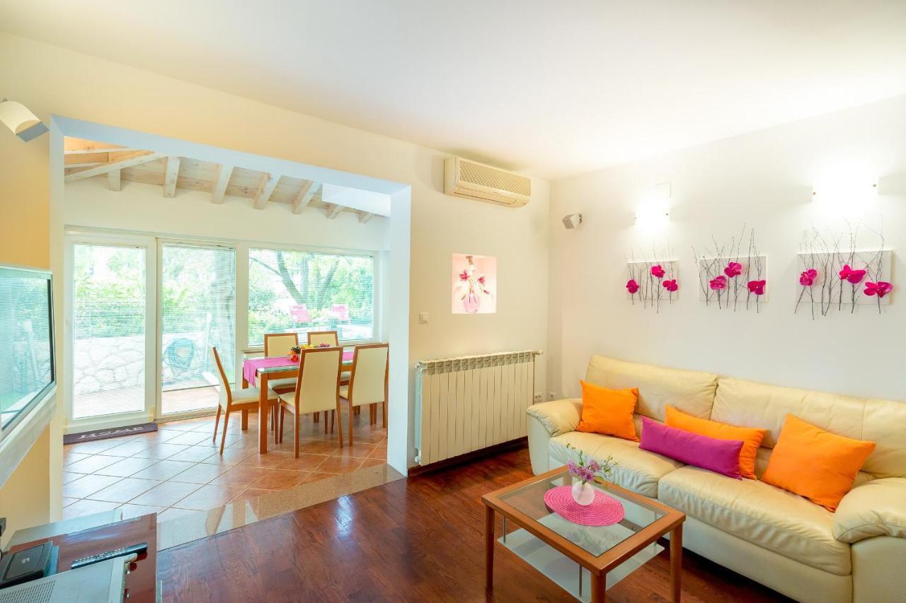 Leona&Borna's Central Lapad Suites Dubrovnik Exterior foto