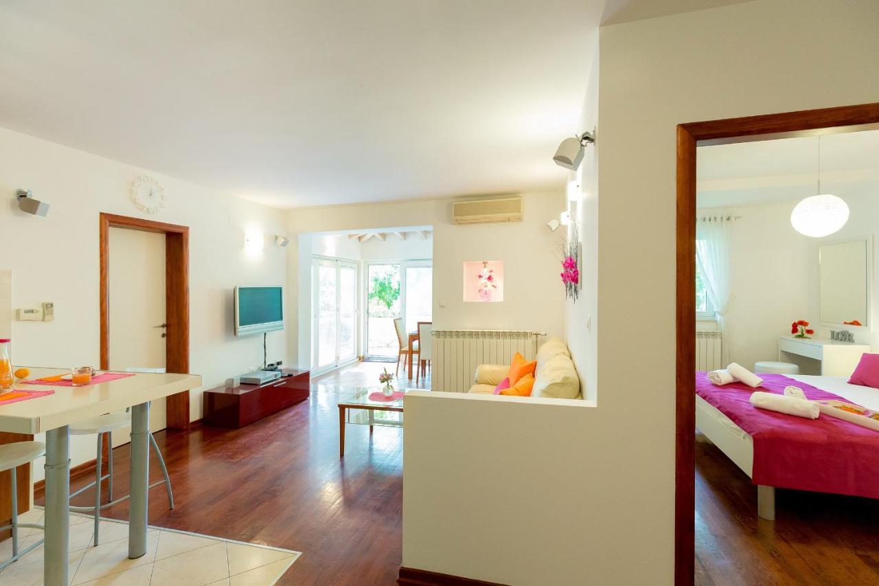 Leona&Borna's Central Lapad Suites Dubrovnik Exterior foto