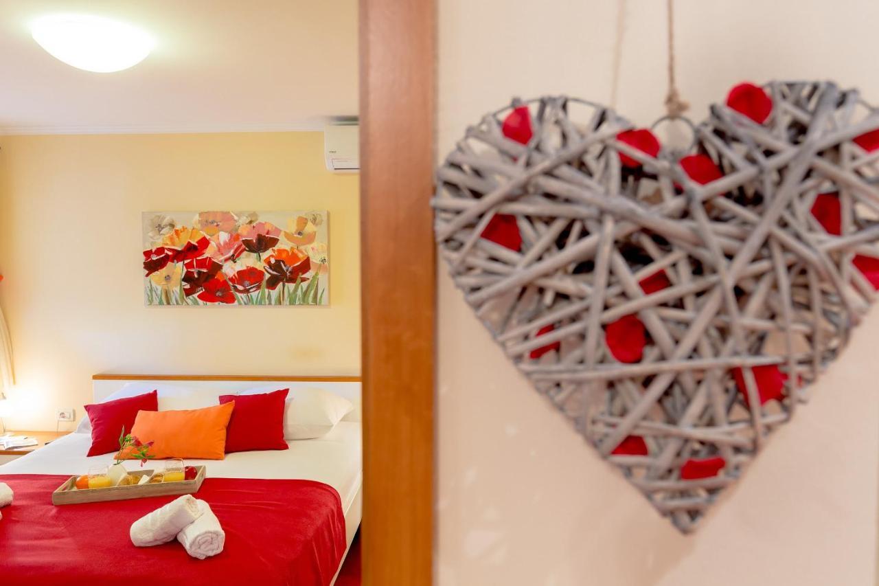 Leona&Borna's Central Lapad Suites Dubrovnik Exterior foto